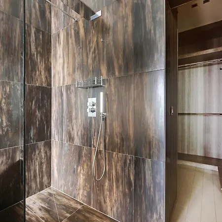 Elegant Aprt- 2bdr 4p Close To The Champs Elysees Paris