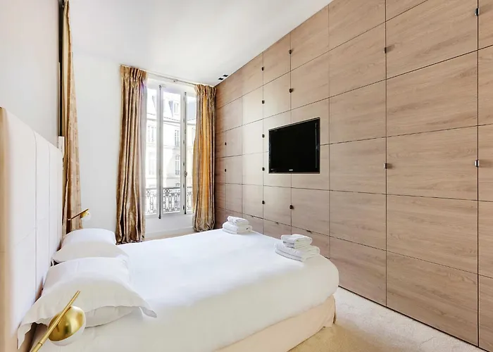 Elegant Aprt- 2bdr 4p Close To The Champs Elysees *