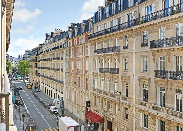 Elegant Aprt- 2bdr 4p Close To The Champs Elysees