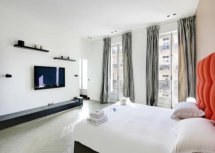 Elegant Aprt- 2bdr 4p Close To The Champs Elysees * 巴黎